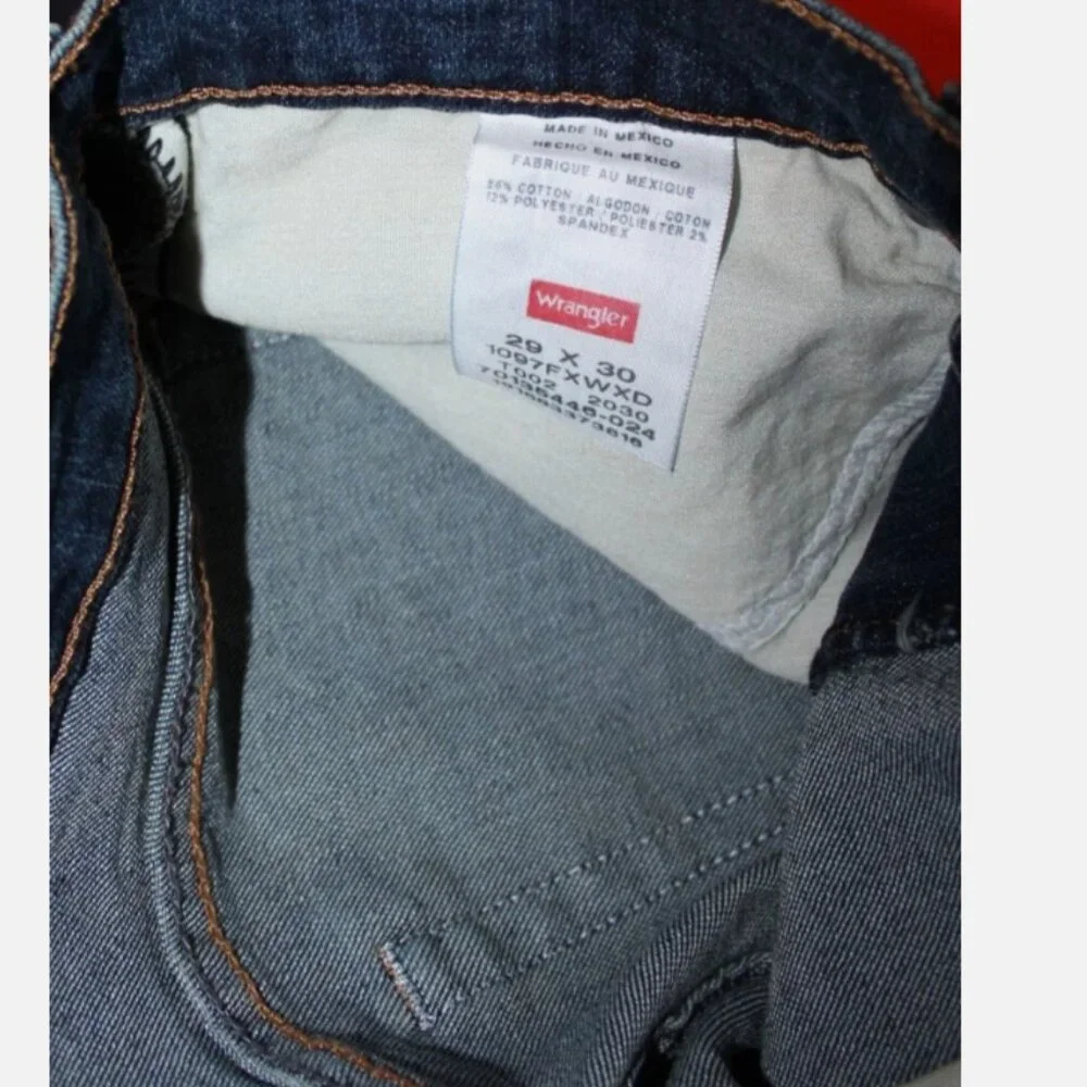Blue Wrangler Jeans 29 x 30 Cotton Blend Straight Leg Denim Pants Relaxed Fit